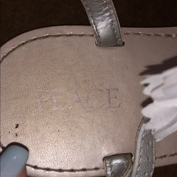 sandals - Picture 4 of 4